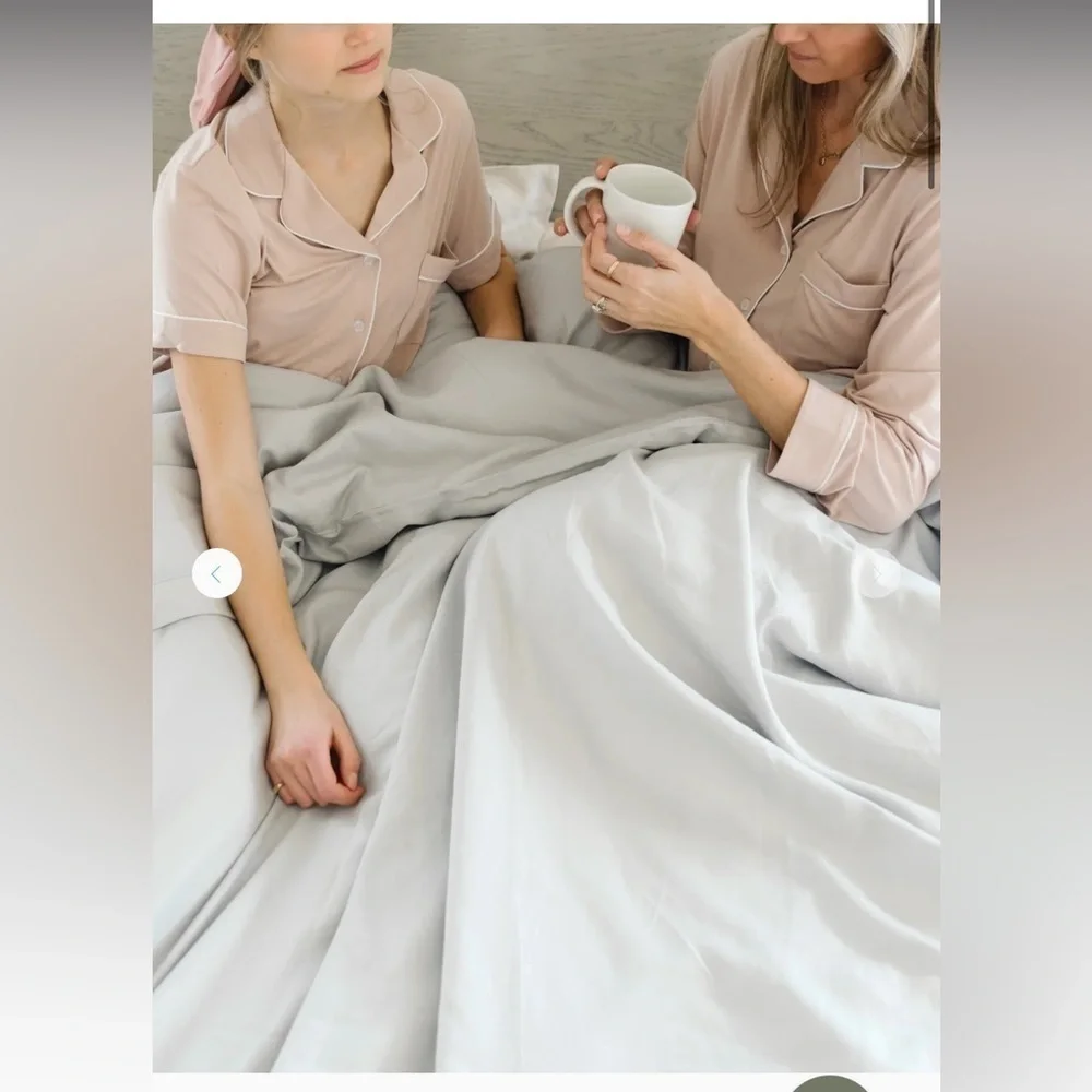 NWT Cozy Earth Linen Bamboo Duvet Cover